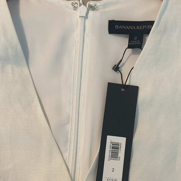 Banana Republic Romper - Picture 3 of 4